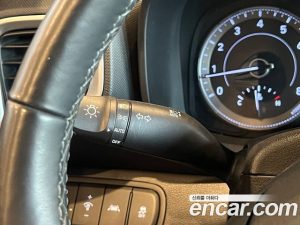 Hyundai Venue 1.6 Modern 2020 года из Южной Кореи