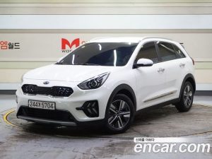 Kia Niro 1.6 HEV 2020 года из Южной Кореи
