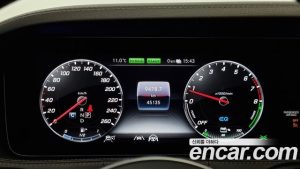 Mercedes-Benz S-Class S560eL 2020 года из Южной Кореи
