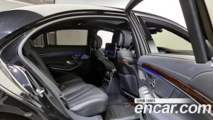 Mercedes-Benz S-Class S560eL 2020 года из Южной Кореи