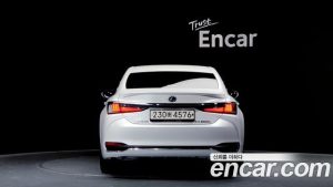 Lexus ES Executive 2020 года из Южной Кореи