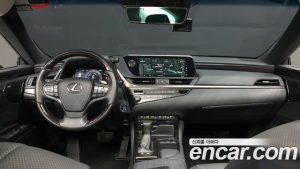 Lexus ES Executive 2020 года из Южной Кореи