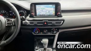 Kia Seltos Бензин 1.6 Turbo 2WD 2022 года из Южной Кореи