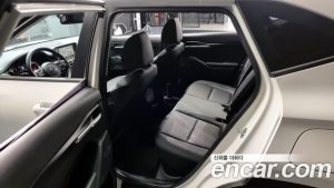 Kia Seltos Бензин 1.6 Turbo 2WD 2022 года из Южной Кореи