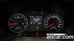 Kia Seltos Бензин 1.6 Turbo 2WD 2022 года из Южной Кореи