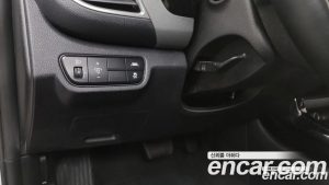 Kia Seltos Бензин 1.6 Turbo 2WD 2022 года из Южной Кореи