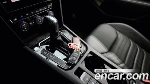 Volkswagen Arteon 2.0 TDI Prestige 2020 года из Южной Кореи