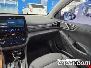 Hyundai Ioniq 1.6 HEV 2020 года из Южной Кореи
