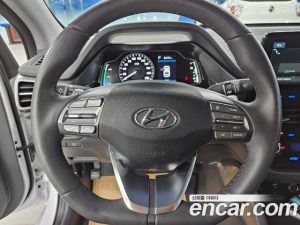 Hyundai Ioniq 1.6 HEV 2020 года из Южной Кореи