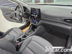Hyundai Ioniq 1.6 HEV 2020 года из Южной Кореи