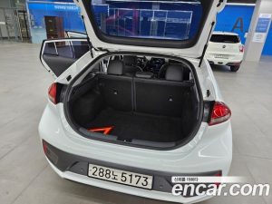 Hyundai Ioniq 1.6 HEV 2020 года из Южной Кореи