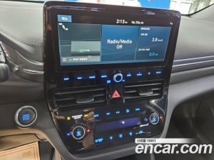 Hyundai Ioniq 1.6 HEV 2020 года из Южной Кореи