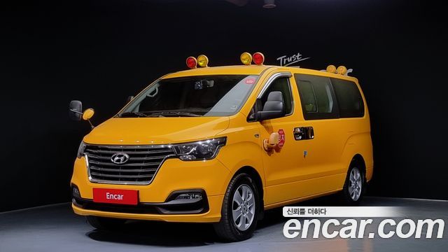 Hyundai Starex ttt10013 2019 года из Кореи