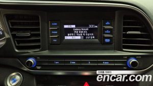 Hyundai AVANTE 1.6 2020 года из Южной Кореи