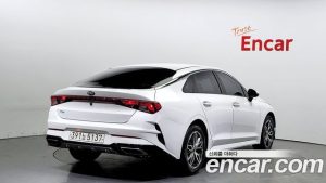 Kia K5 2.0 2021 года из Южной Кореи