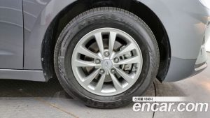 Hyundai AVANTE 1.6 2020 года из Южной Кореи