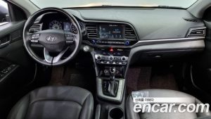 Hyundai AVANTE 1.6 2020 года из Южной Кореи