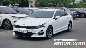 Kia K5 2.0 2021 года из Южной Кореи