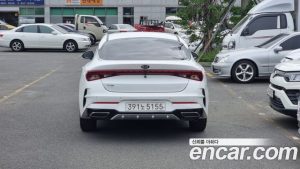 Kia K5 2.0 2021 года из Южной Кореи