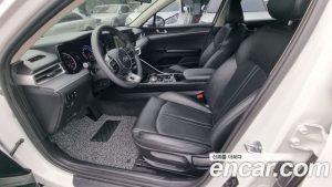 Kia K5 2.0 2021 года из Южной Кореи