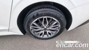 Kia K5 2.0 2021 года из Южной Кореи