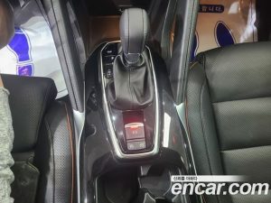 Renault-KoreaSamsung QM6 2.0 GDe Premiere 2WD 2020 года из Южной Кореи