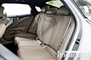 Kia K8 Signature 2022 года из Южной Кореи