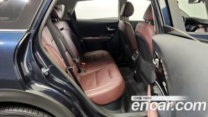 Kia Niro 1.6 HEV 2021 года из Южной Кореи