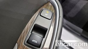 ChevroletGMDaewoo Malibu 2.0 Turbo Premium 2019 года из Южной Кореи