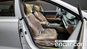 Hyundai Grandeur 2.5 Бензин 2WD 2023 года из Южной Кореи