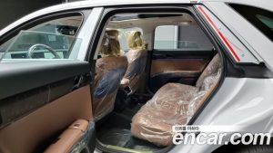 Hyundai Grandeur 2.5 Бензин 2WD 2023 года из Южной Кореи