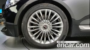 Kia K9 3.3 GDI AWD 2020 года из Южной Кореи