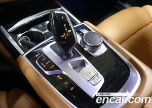 BMW 7-Series 740Li xDrive M Sport 2021 года из Южной Кореи