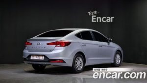 Hyundai AVANTE 1.6 2020 года из Южной Кореи