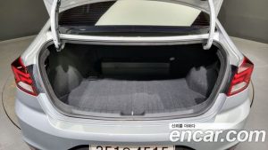 Hyundai AVANTE 1.6 2020 года из Южной Кореи