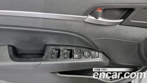 Hyundai AVANTE 1.6 2020 года из Южной Кореи