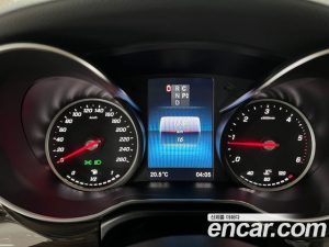 Mercedes-Benz V-Class V300 CDI 2024 года из Южной Кореи