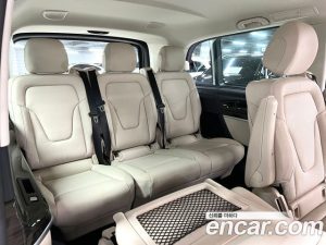 Mercedes-Benz V-Class V300 CDI 2024 года из Южной Кореи
