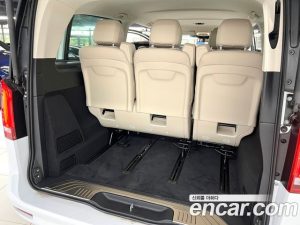 Mercedes-Benz V-Class V300 CDI 2024 года из Южной Кореи