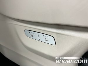 Mercedes-Benz V-Class V300 CDI 2024 года из Южной Кореи