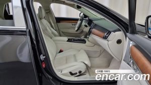 Volvo S90 T8 AWD Excellence 2020 года из Южной Кореи