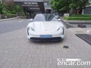 Porsche Taycan 4S 2021 года из Южной Кореи