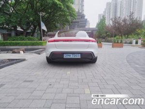Porsche Taycan 4S 2021 года из Южной Кореи