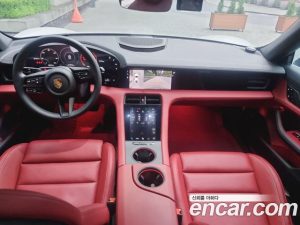 Porsche Taycan 4S 2021 года из Южной Кореи