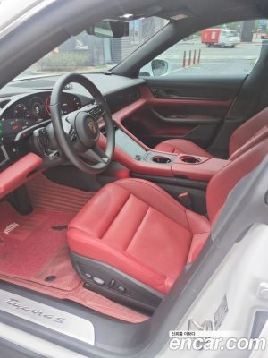 Porsche Taycan 4S 2021 года из Южной Кореи