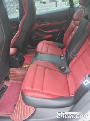 Porsche Taycan 4S 2021 года из Южной Кореи