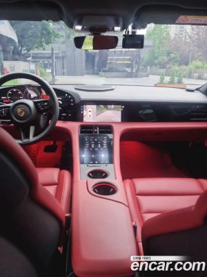Porsche Taycan 4S 2021 года из Южной Кореи