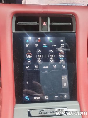 Porsche Taycan 4S 2021 года из Южной Кореи