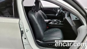 Kia K8 2.5 Бензин 2WD 2022 года из Южной Кореи