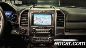 Ford Expedition платина 4WD 2021 года из Южной Кореи